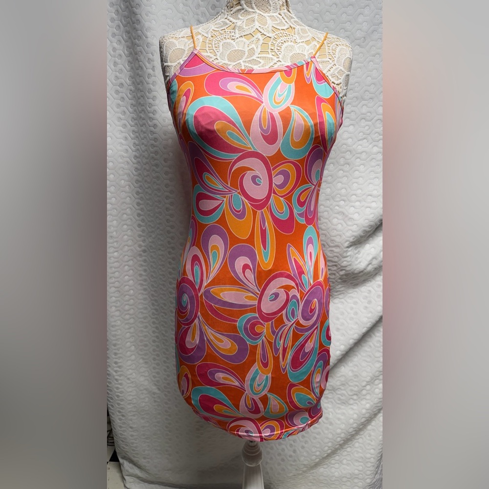 NWT Colorful Swirl Pattern Dress size medium